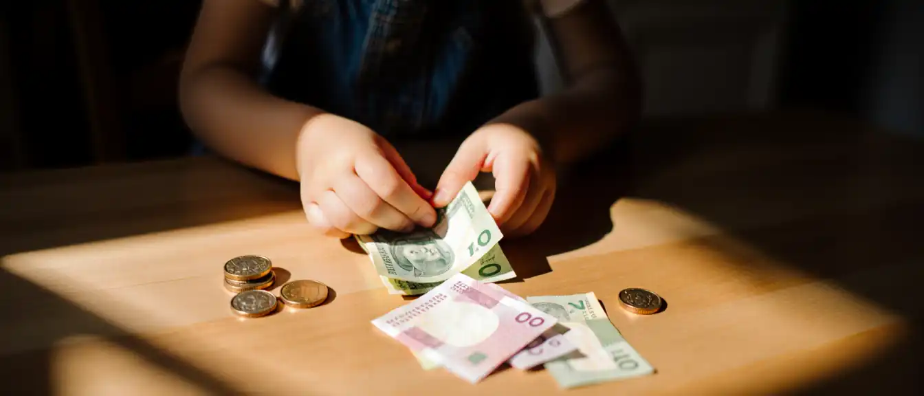 Финансовый тренажер для подрастающего поколения: как научить ребенка распоряжаться личным бюджетом