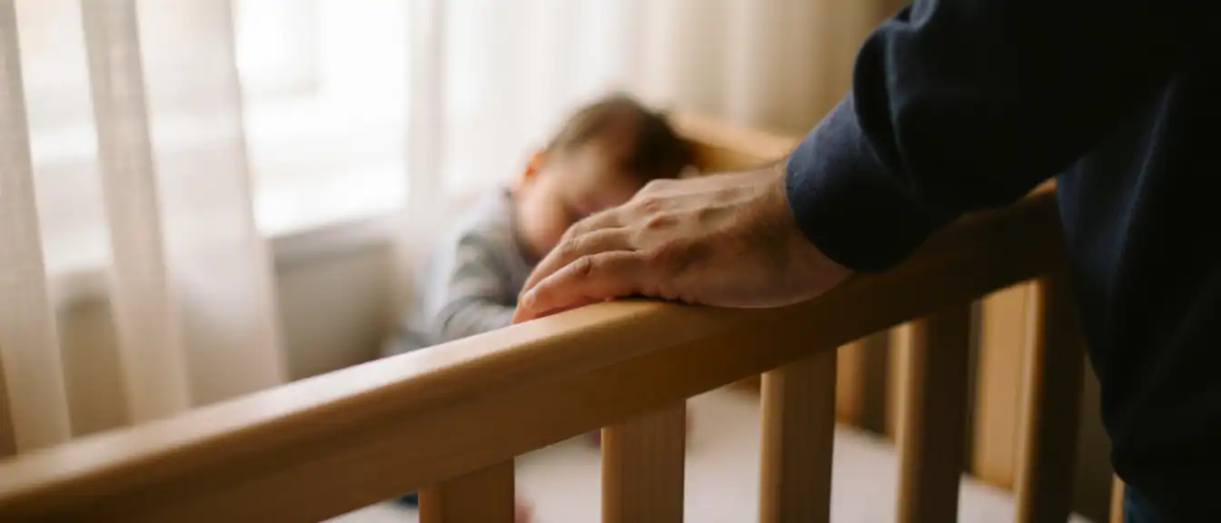 Мужчины и родственники могут претендовать на выплаты при уходе за младенцем
